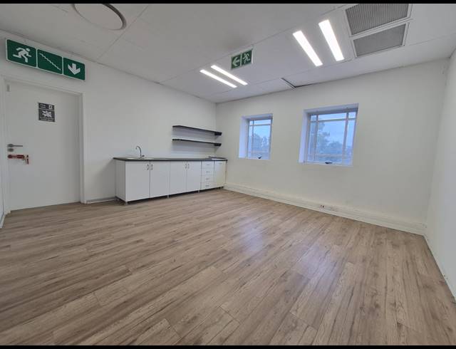 204M² OFFICE TO LET IN RIVONIA